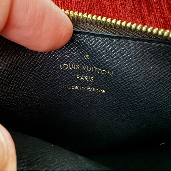 Louis Vuitton Recto Verso - Picture 9 of 12